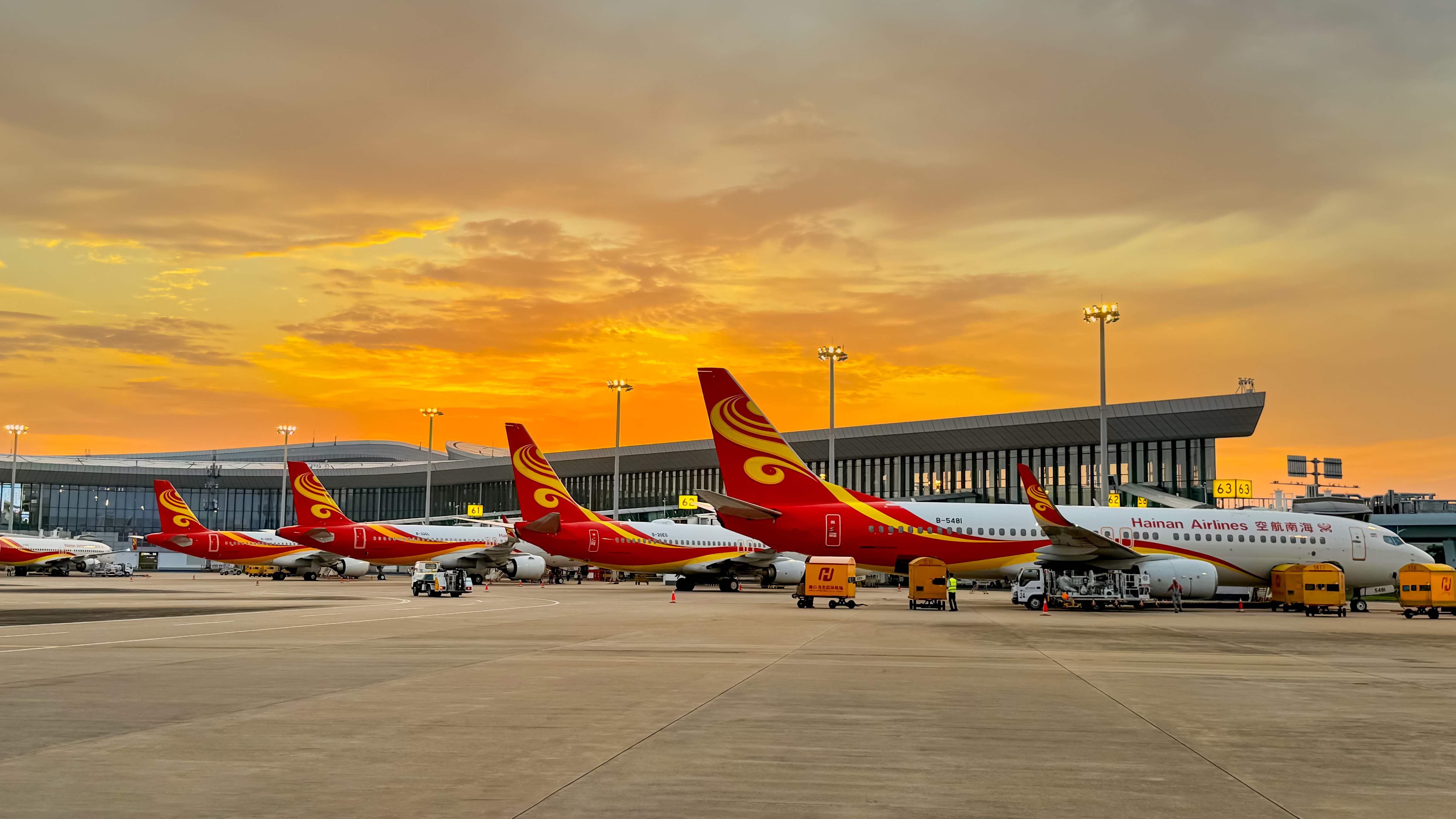 附图1：海南航空科学研判国内市场趋势，合理安排运力投放.jpg